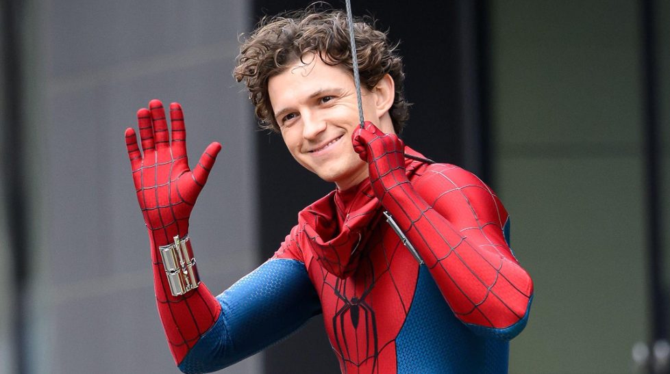 Tom Holland como Homem-Aranha no filme Um Novo Dia.
