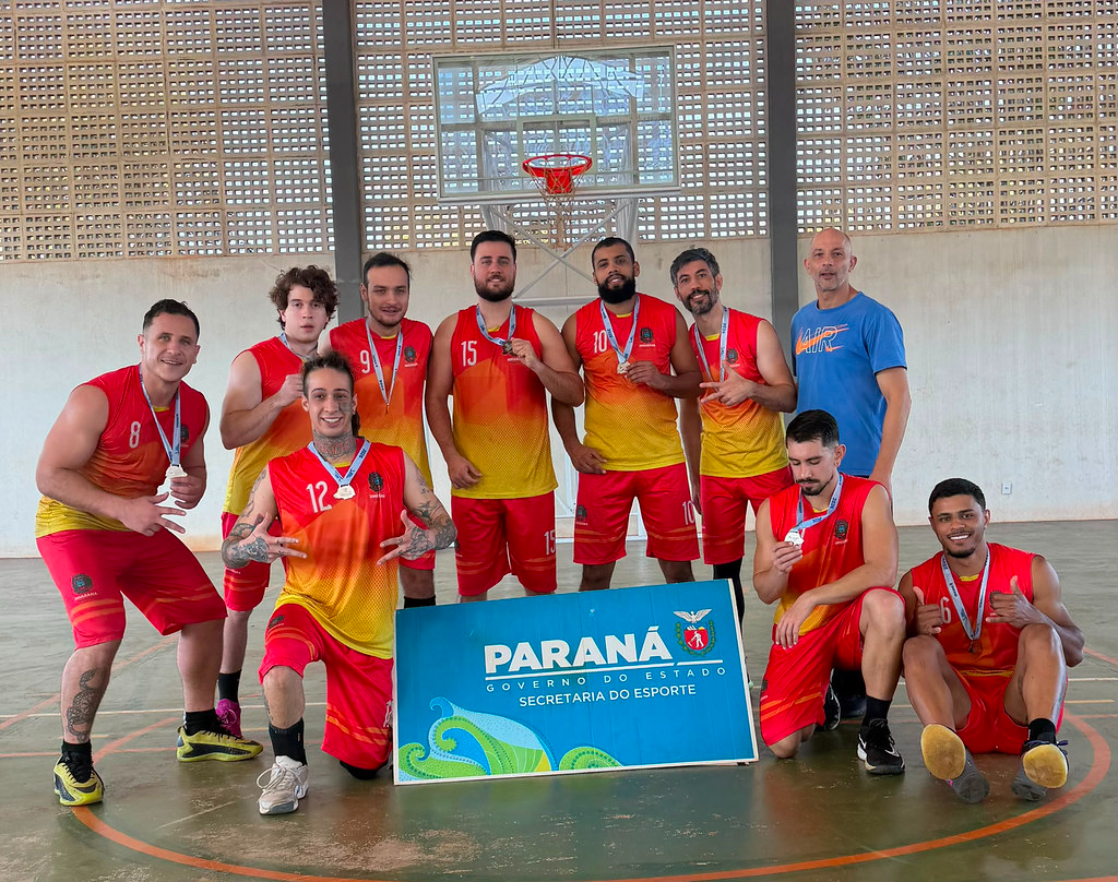 Umuarama conquista quatro títulos nos Jogos Abertos do Paraná Umuarama conquista quatro títulos nos Jogos Abertos do Paraná