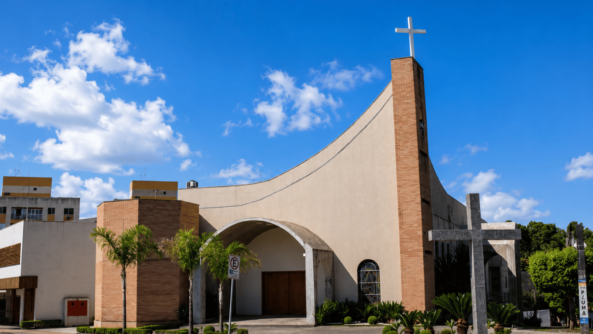 Reforma da igreja São José Operário na reta final