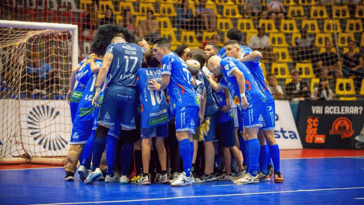 Umuarama Futsal empata com o São Miguel e vai às oitavas