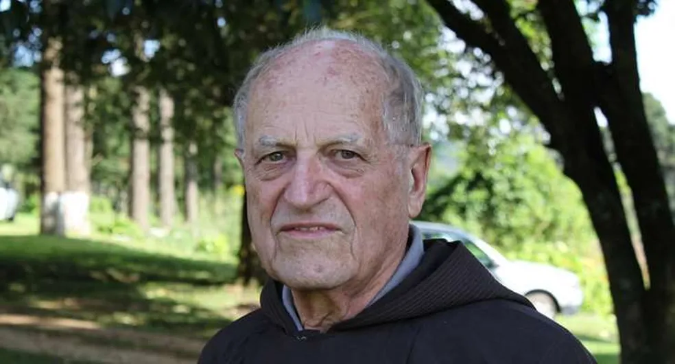 Frei Clemente Vendramim, frade capuchinho que completa 103 anos em Umuarama