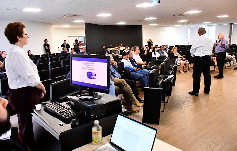 Umuarama apresenta novo modelo de transporte coletivo