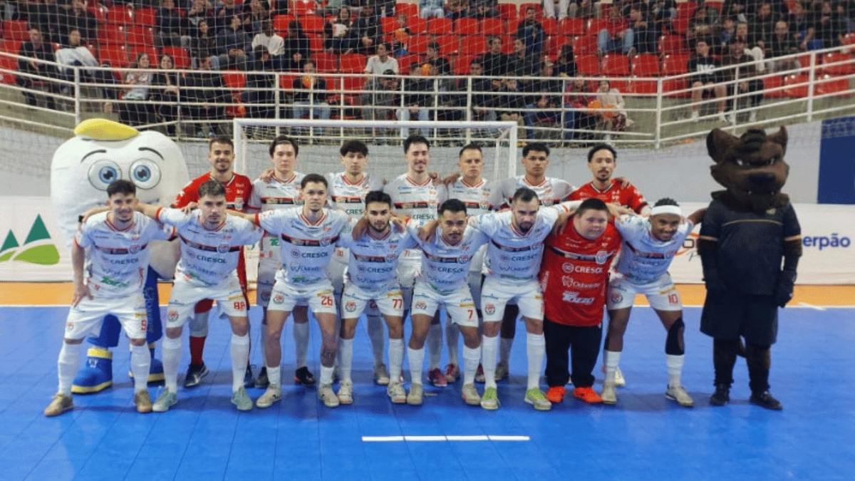Umuarama Futsal empata em 2 a 2 com o CAD Guarapuava