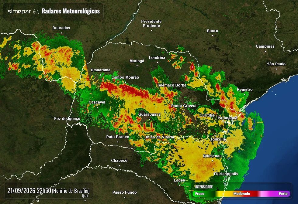 Radar meteorológico do Simepar mostrando núcleos de chuva forte sobre o Paraná
