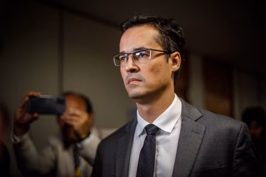 Deltan Dallagnol e a decisão do TSE sobre o registro no Senado
