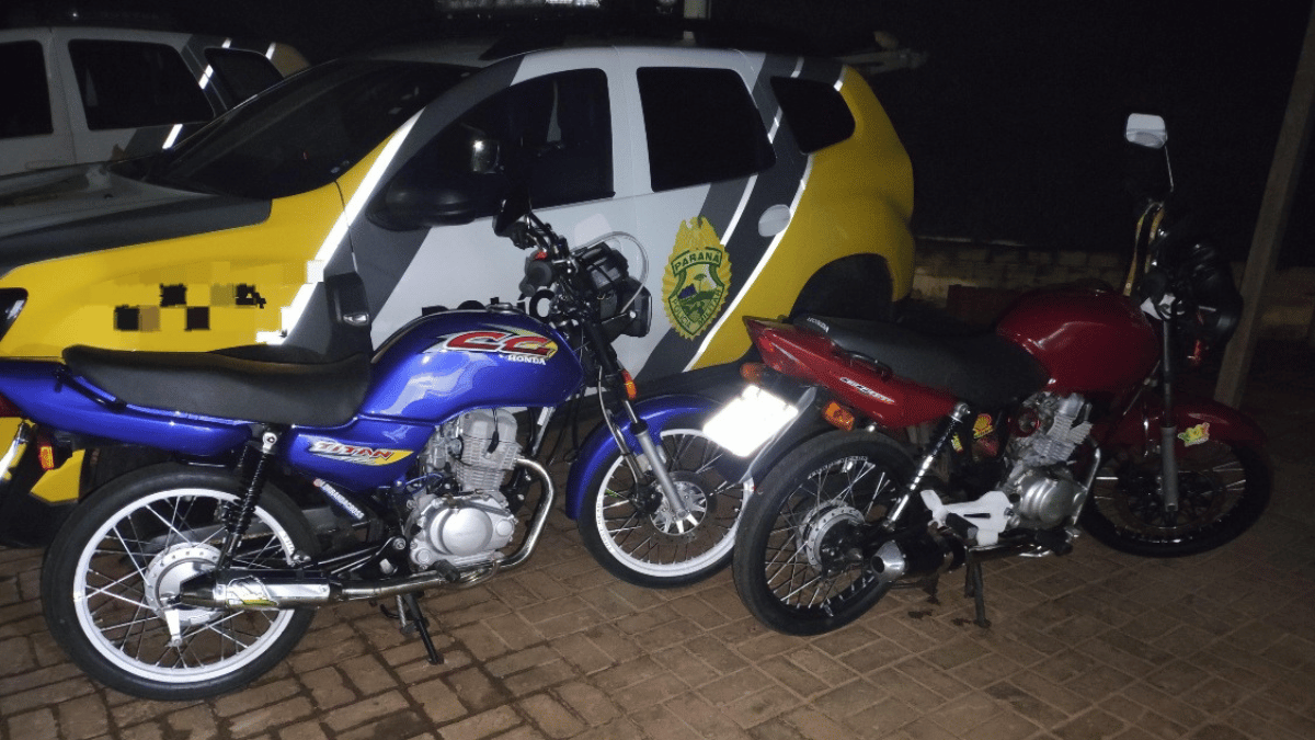 Sem CNH, adolescente empina moto e PM apreende 2 em Pérola